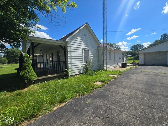 11718 S Reed Street, Clinton, IN 47842