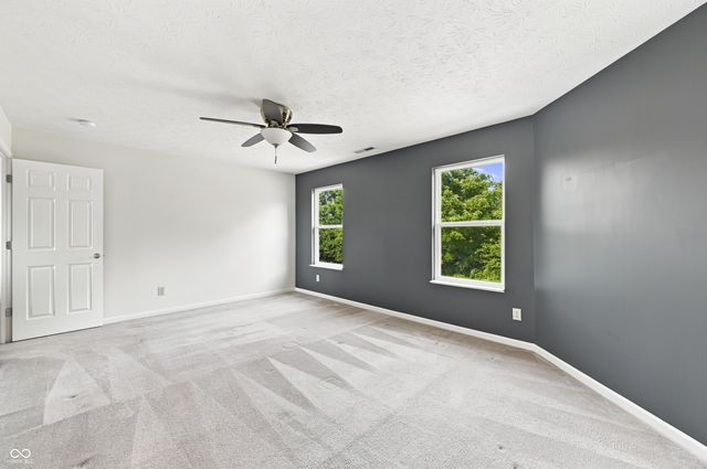 6562 Clary Circle Drive, Greenwood, IN 46143