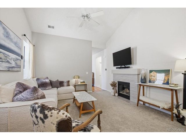 6838 W Rockland Pl, Littleton, CO 80128