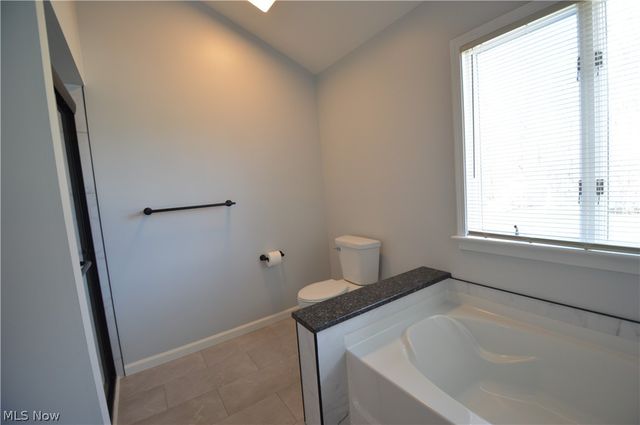 7700 Meadowood Drive, Canfield, OH 44406