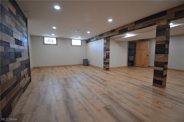 7700 Meadowood Drive, Canfield, OH 44406