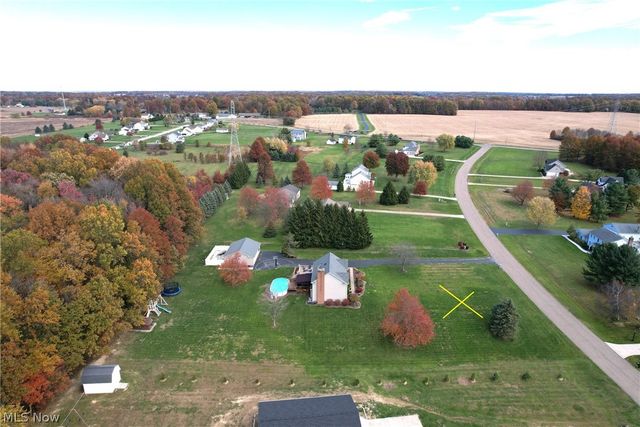 7700 Meadowood Drive, Canfield, OH 44406