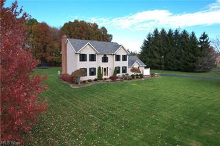 7700 Meadowood Drive, Canfield, OH 44406