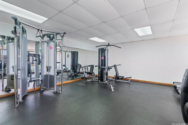 400 Hobron Lane 1208, Honolulu, HI 96815