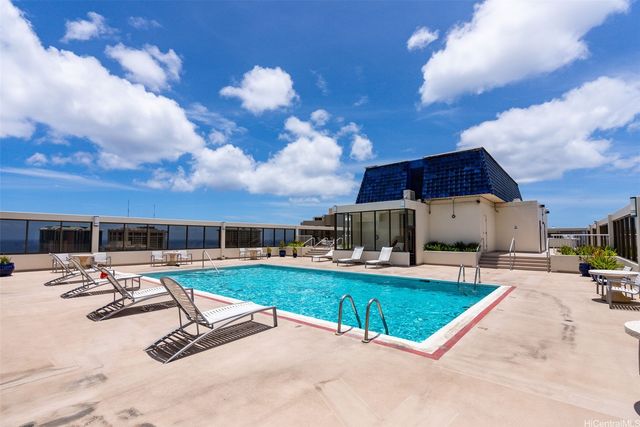 400 Hobron Lane 1208, Honolulu, HI 96815