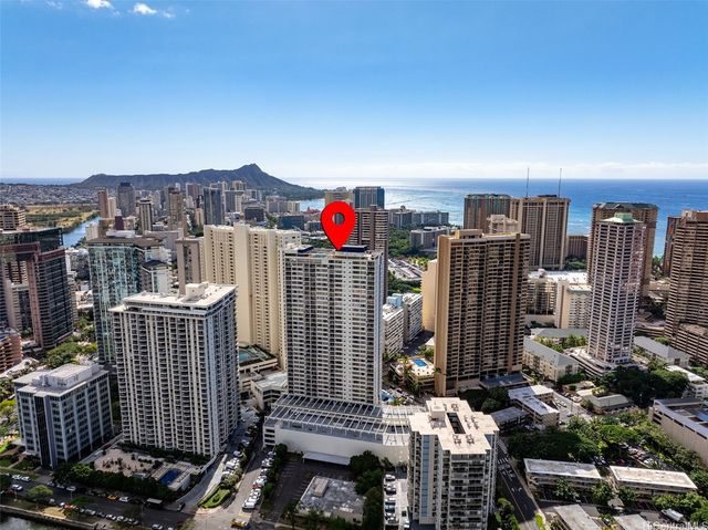 400 Hobron Lane 1208, Honolulu, HI 96815
