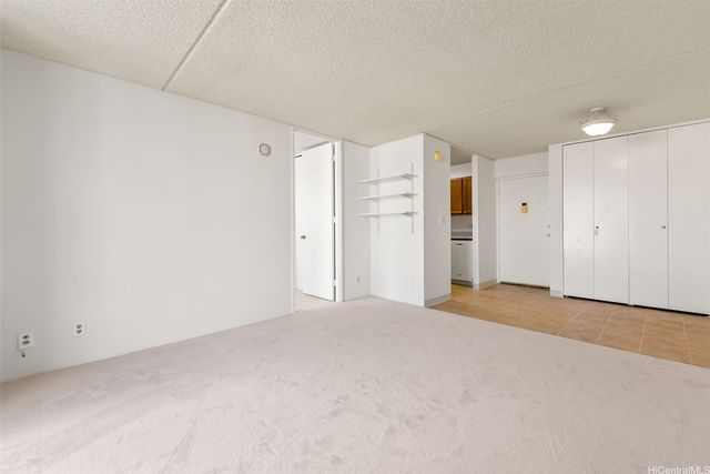 400 Hobron Lane 1208, Honolulu, HI 96815