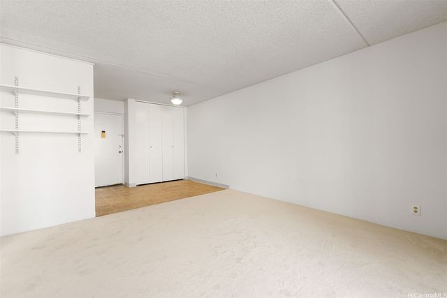 400 Hobron Lane 1208, Honolulu, HI 96815