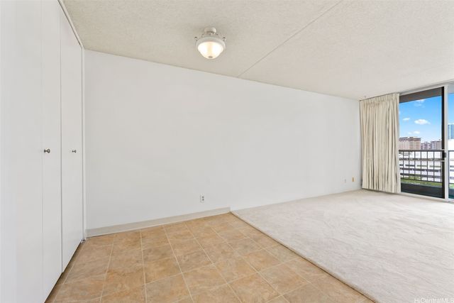 400 Hobron Lane 1208, Honolulu, HI 96815