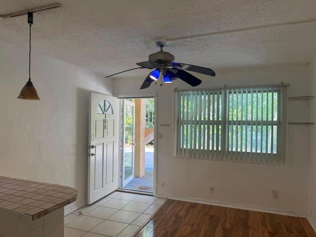 3251 SW 44th Street 100, Dania Beach, FL 33312