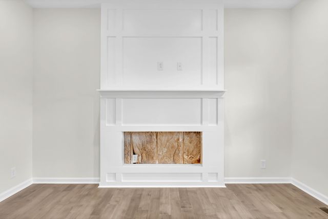 2667 Scott Dr, Clarksville, TN 37042