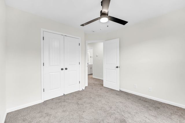 2667 Scott Dr, Clarksville, TN 37042