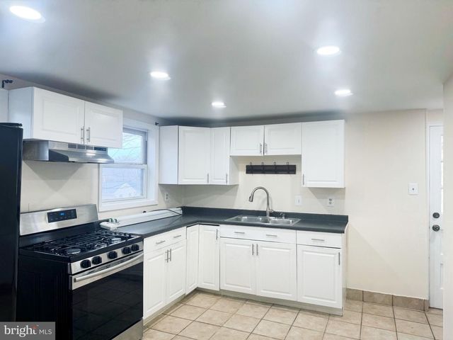 4402 IVES ST, Rockville, MD 20853