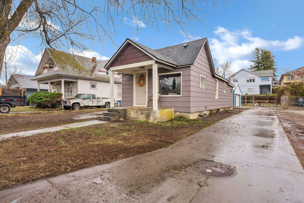 3707 E Bridgeport Ave, Spokane, WA 99217