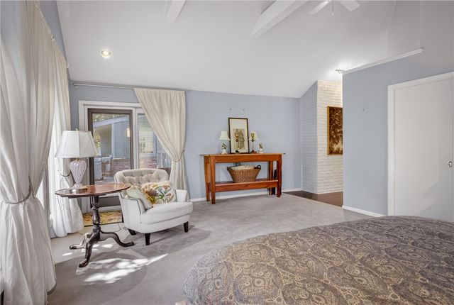 103 WILMAR, Fox Chapel, PA 15238