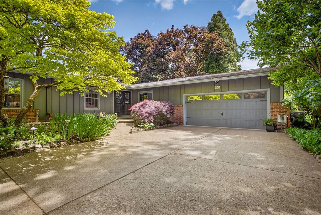 103 WILMAR, Fox Chapel, PA 15238