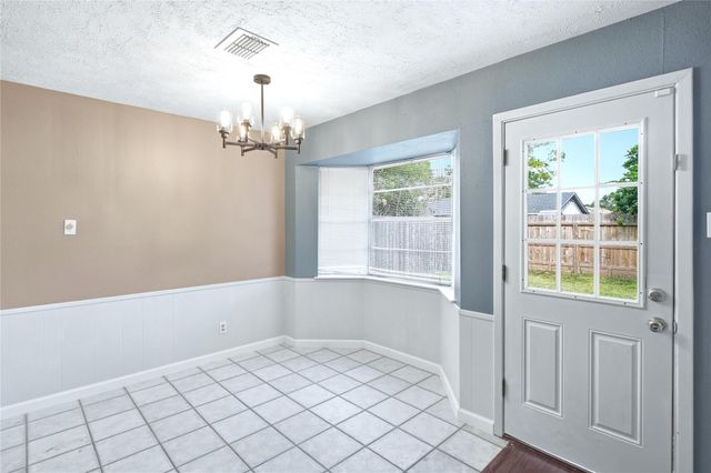 2204 Mimosa Court, League City, TX 77573