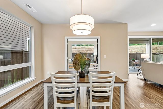 17017 42nd Drive SE, Bothell, WA 98012