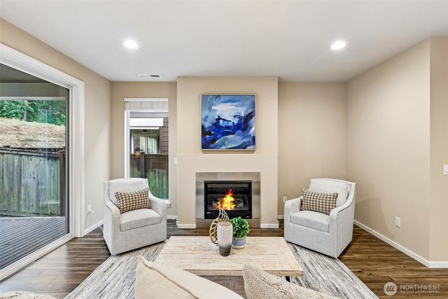 17017 42nd Drive SE, Bothell, WA 98012