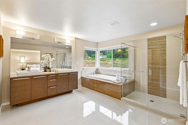 17017 42nd Drive SE, Bothell, WA 98012
