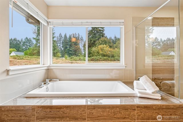 17017 42nd Drive SE, Bothell, WA 98012