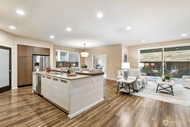 17017 42nd Drive SE, Bothell, WA 98012