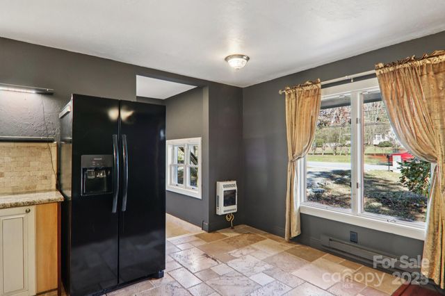 1749 Haywood Road, Hendersonville, NC 28791