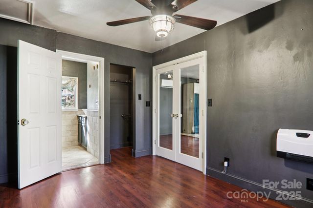 1749 Haywood Road, Hendersonville, NC 28791