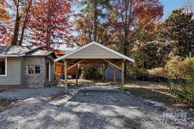 1749 Haywood Road, Hendersonville, NC 28791