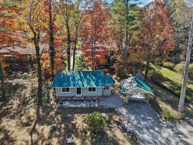 1749 Haywood Road, Hendersonville, NC 28791