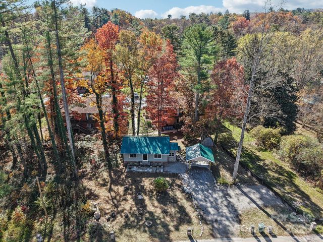 1749 Haywood Road, Hendersonville, NC 28791