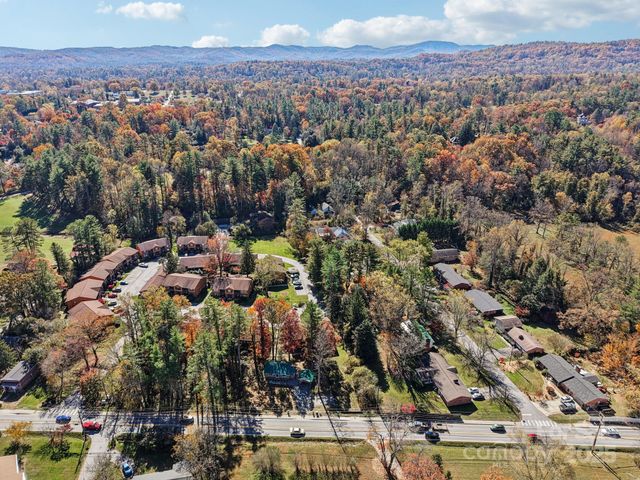 1749 Haywood Road, Hendersonville, NC 28791