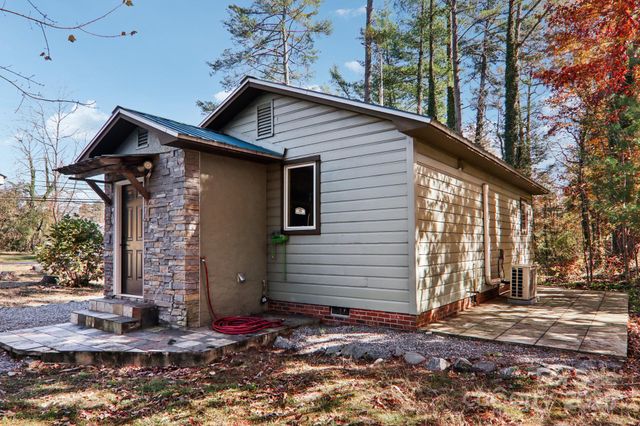 1749 Haywood Road, Hendersonville, NC 28791