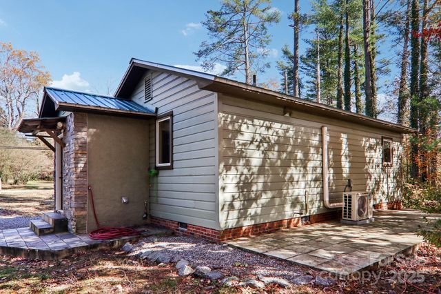 1749 Haywood Road, Hendersonville, NC 28791