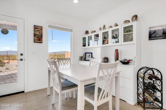 8801 E Canyon Walnut Way, Vail, AZ 85641