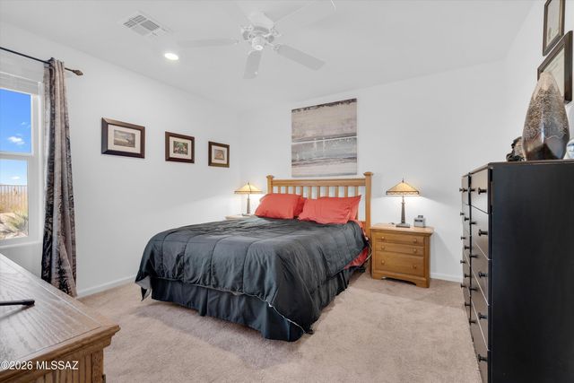 8801 E Canyon Walnut Way, Vail, AZ 85641