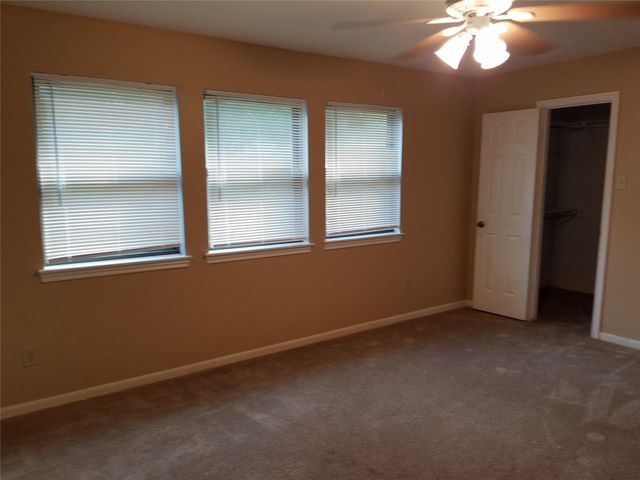 15526 Rio Plaza Drive, Houston, TX 77083