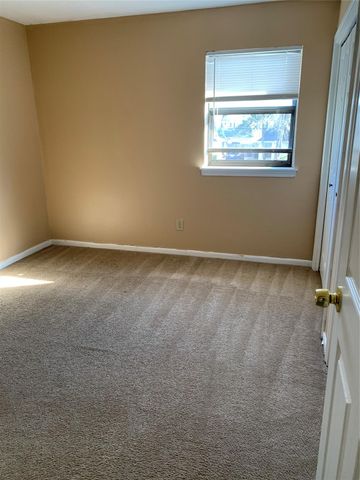 15526 Rio Plaza Drive, Houston, TX 77083
