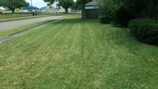 15526 Rio Plaza Drive, Houston, TX 77083