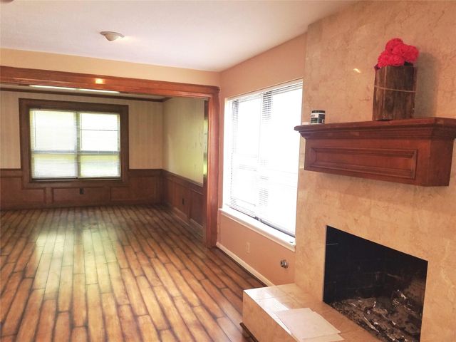 15526 Rio Plaza Drive, Houston, TX 77083
