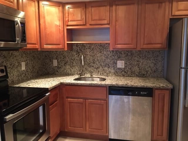 4154 Inverrary Drive 407, Lauderhill, FL 33319