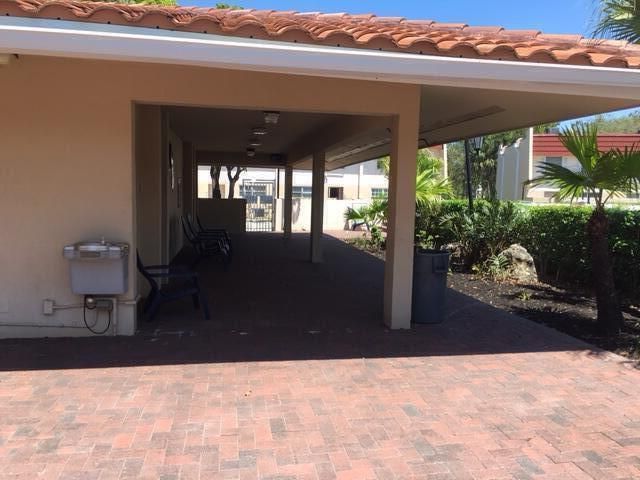 4154 Inverrary Drive 407, Lauderhill, FL 33319