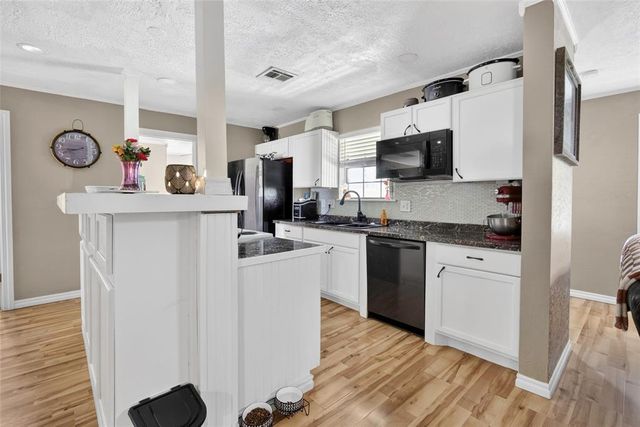 11601 Slaughterville Road, Lexington, OK 73051