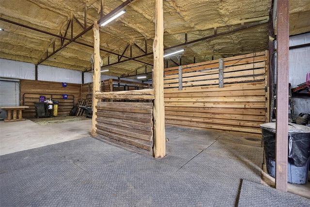 11601 Slaughterville Road, Lexington, OK 73051