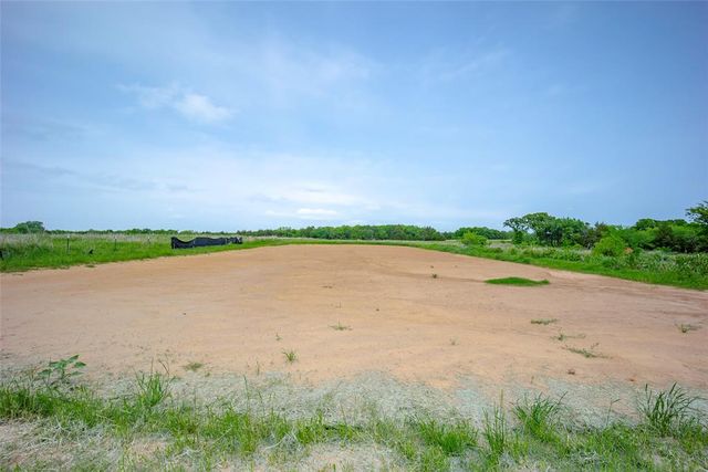 11601 Slaughterville Road, Lexington, OK 73051