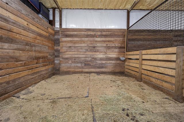 11601 Slaughterville Road, Lexington, OK 73051