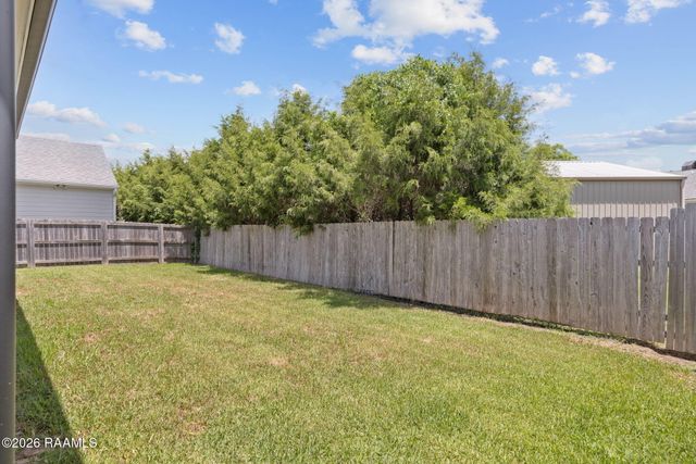 219 Harvest Creek Lane, Lafayette, LA 70508