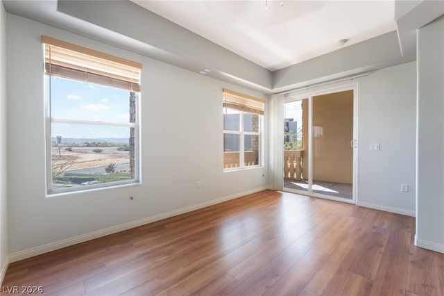 68 East Serene Avenue 204, Las Vegas, NV 89123