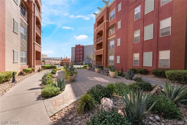 68 East Serene Avenue 204, Las Vegas, NV 89123