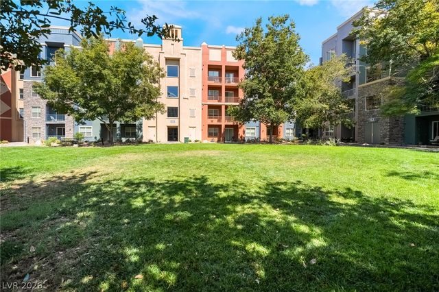 68 East Serene Avenue 204, Las Vegas, NV 89123